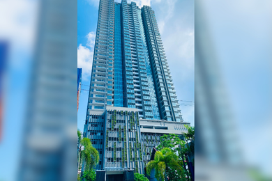 Hayleys Unisyst completes the installation of the largest continuous unitised curtain wall in Sri Lanka for 447 Lunar Tower